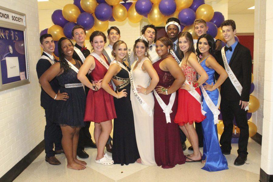 The 2016 Homecoming Court poses for a picture.