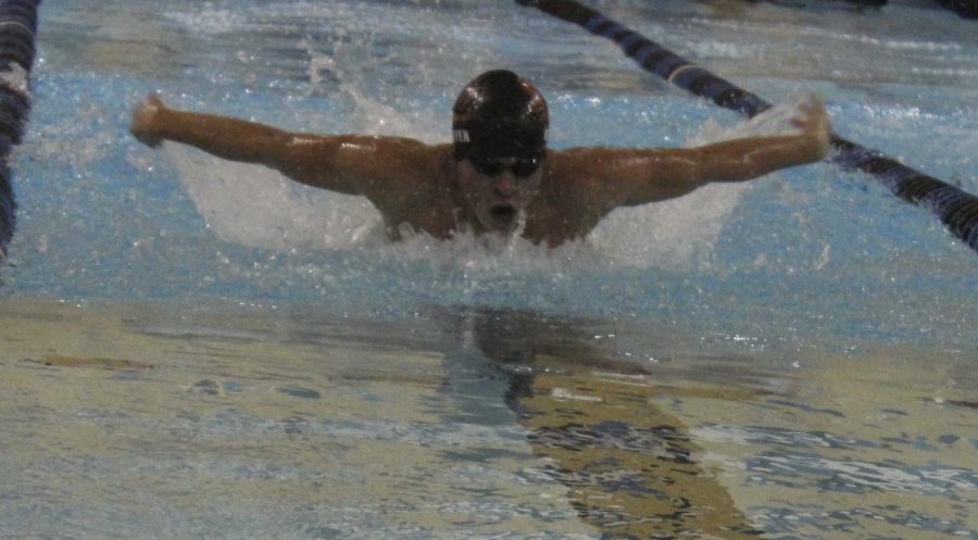 Boys swim team dives into season with high hopes