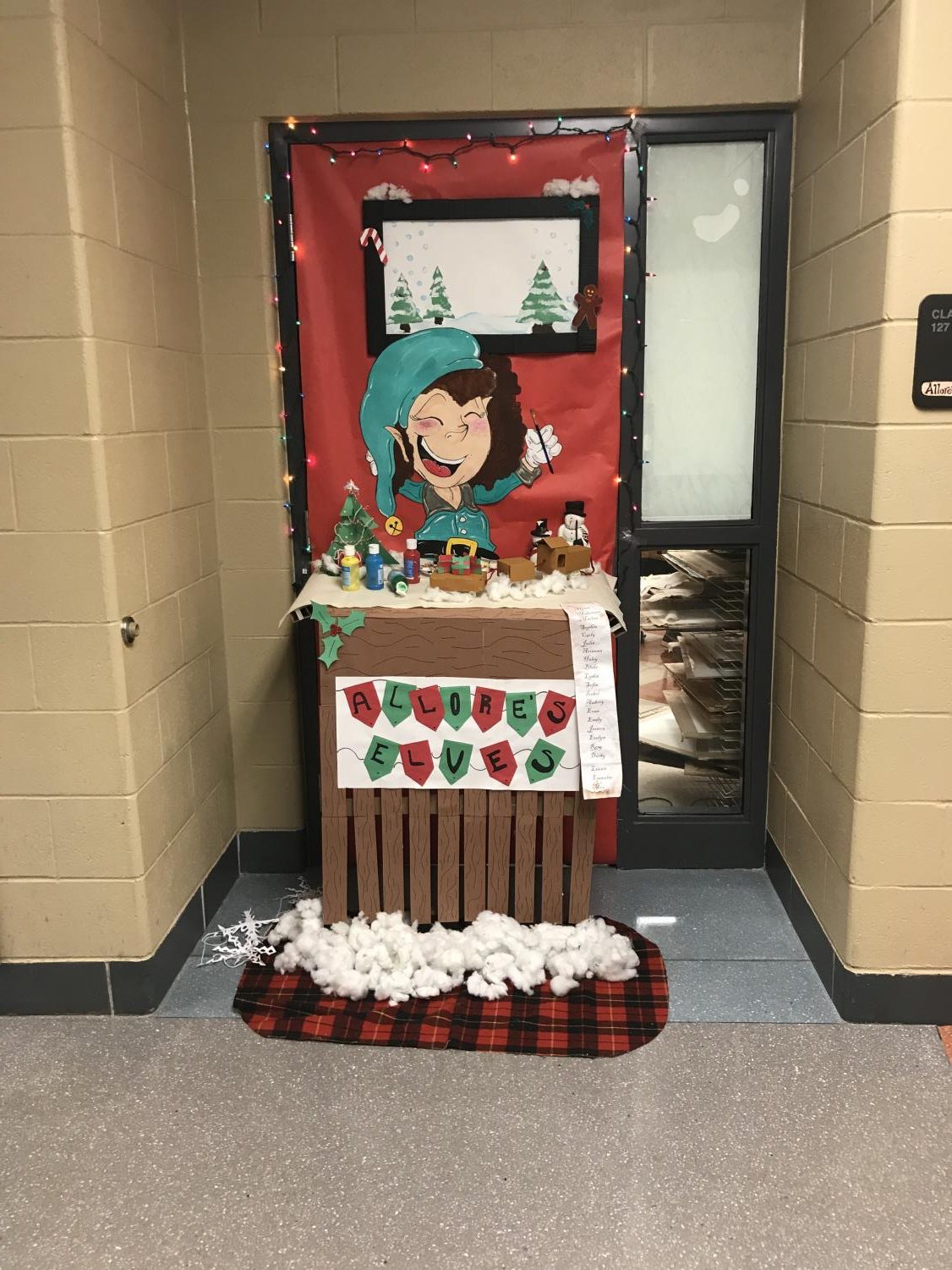 Door decorating contests brings holiday cheer – Arrow