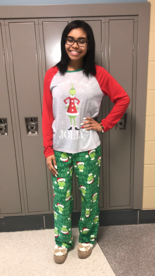 On the first day of spirit week, junior Selena Ballard is comfortable in her holiday pajamas.