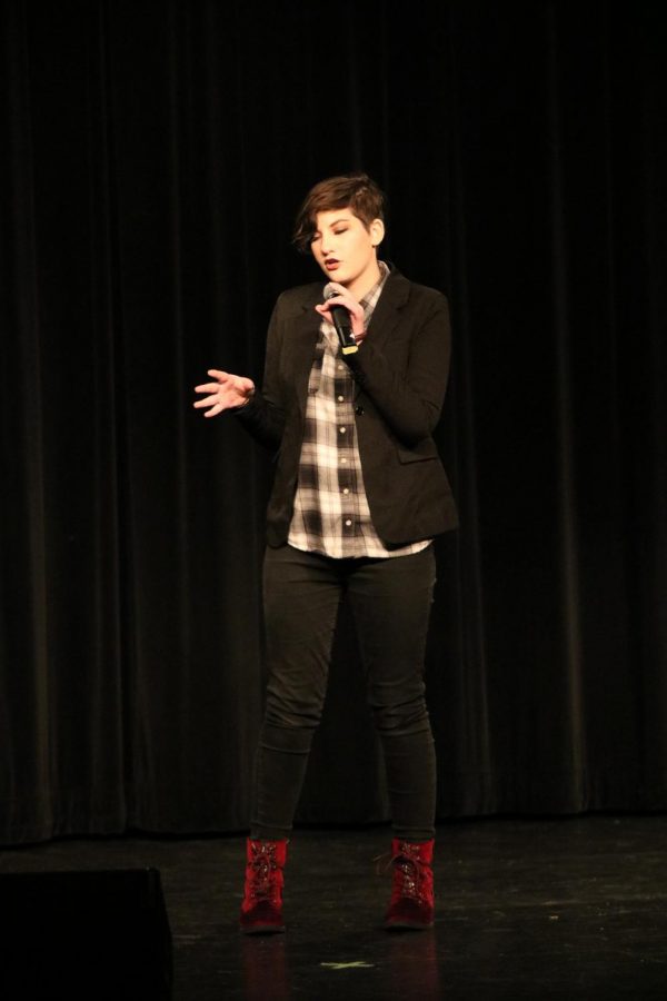 Senior Gianna Bratke performed a comedy routine.