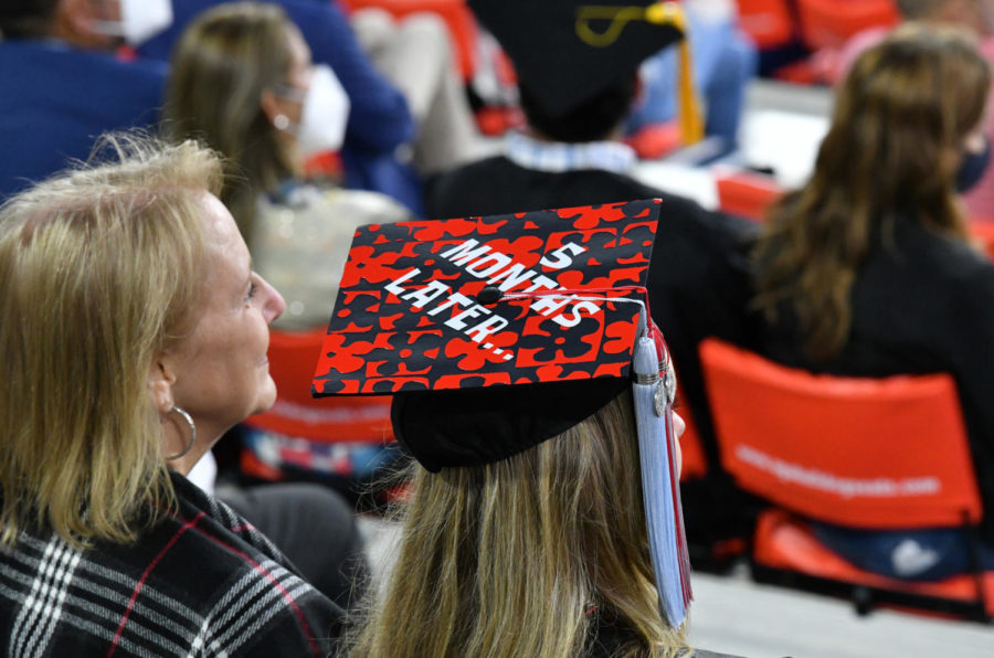 UGA 2020: One graduate referenced how the pandemic delayed UGAs 2020 Spring commencement until October. (Hyosub Shin/The Atlanta Journal-Constitution/TNS)