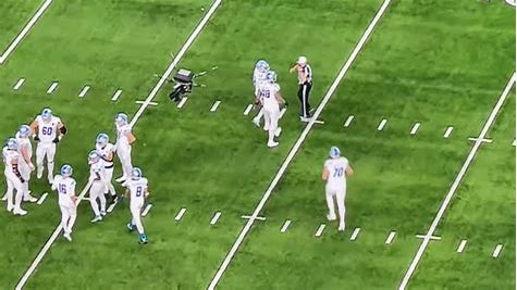 Lions player Taylor Decker reporting to the ref before the 2 point try.
Photo by NFL Youtube channel.