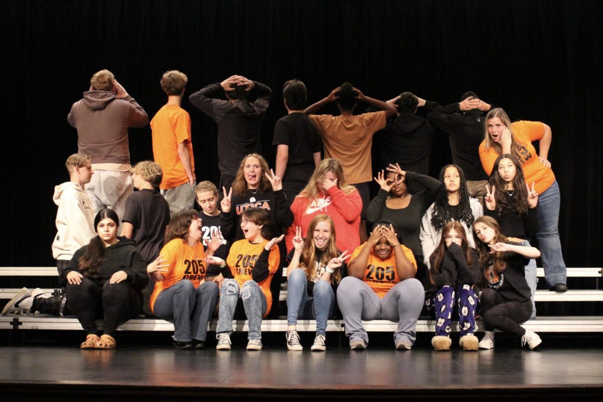 Photo of the Day #22!
The newspaper crew taking a silly picture on club photo day.