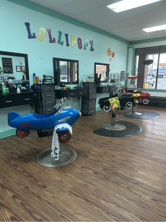 Patricia White's hair salon based in Clinton Township, Michigan.